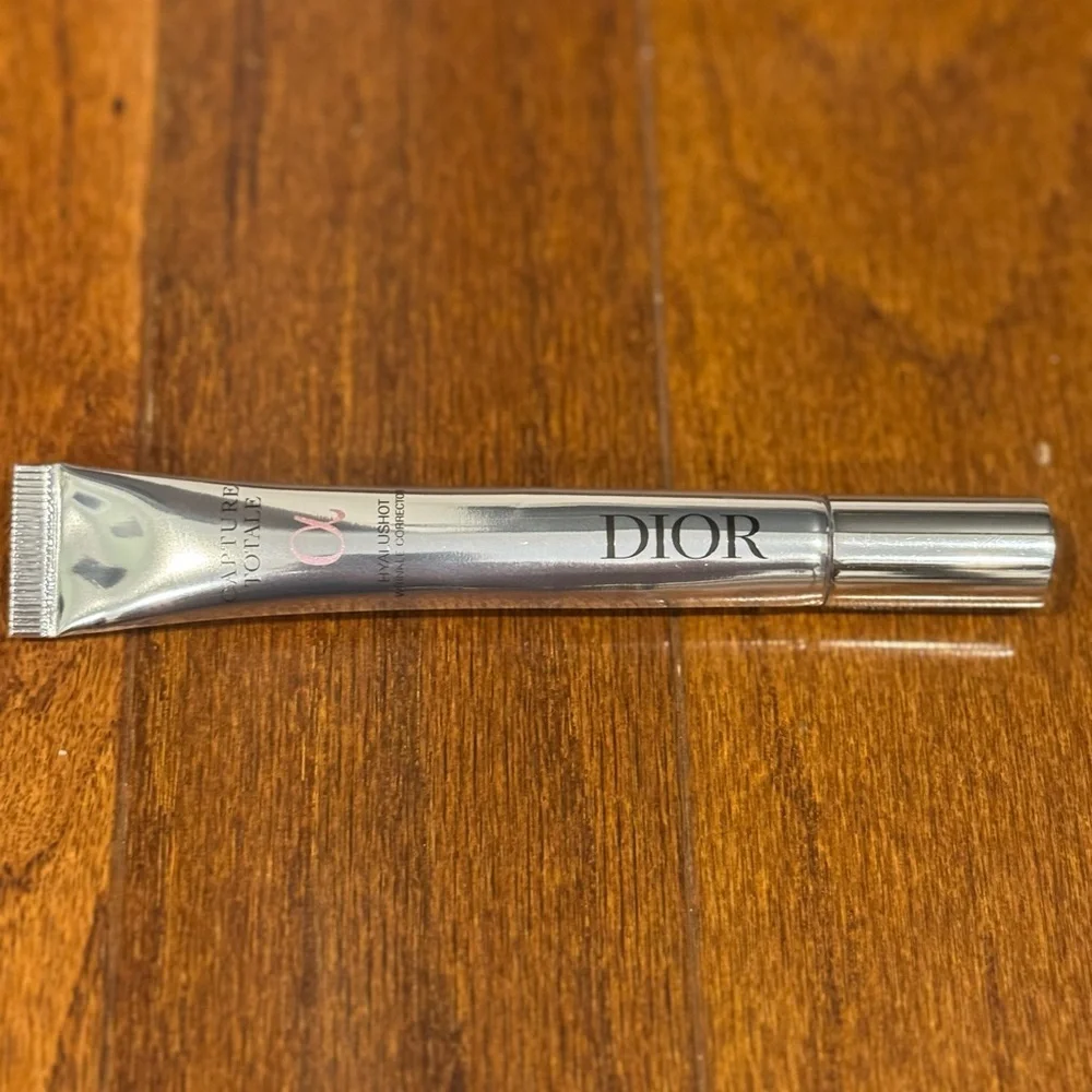 DIOR Capture Totale Hyalushot Wrinkle Corrector Hyaluronic Acid 0.5 oz 15ml NEW